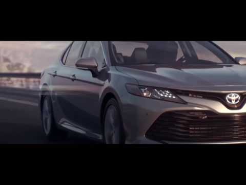 2018 Toyota Camry Hybrid XLE Driving Video | AutoMotoTV