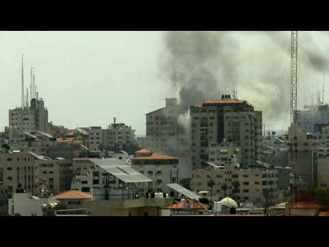 Smoke billows following fresh Israeli strike on Gaza City