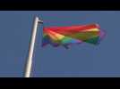 Buenos Aires raises the LGBTIQ + pride flag at the Obelisco
