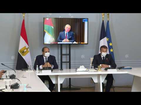 Israel-Gaza : Macron, Egypt president meet Jordan King