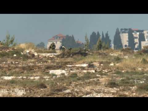 Palestinian gunmen fire on Israeli troops in West Bank