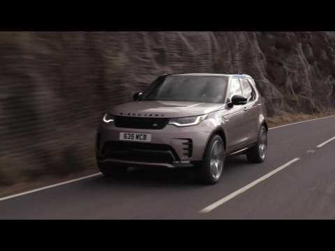 The new Land Rover Discovery R-Dynamic S P360 MHEV in Lantau Bronze Driving Video