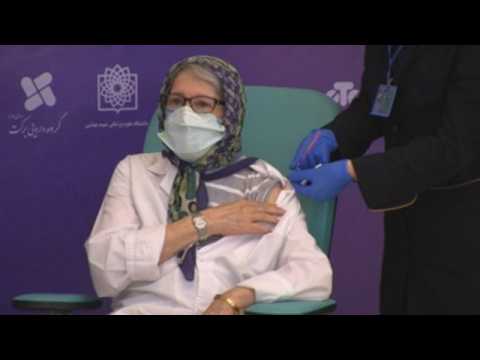 Third phase of clinical trials of Iranian COVIRAN Barekat vaccine begins