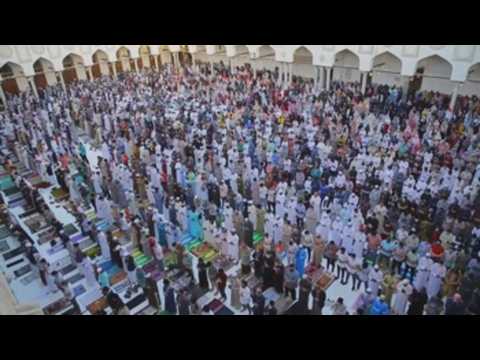 Millions in Egypt celebrate Eid al-Fitr amid pandemic