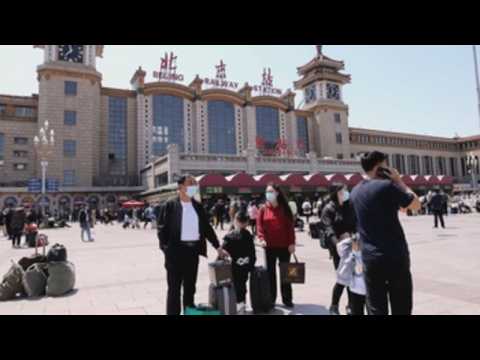 Millions of Chinese celebrate Labor Day holidays