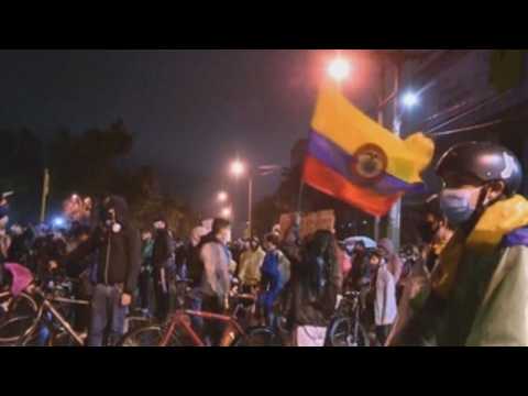Colombia protests continue despite scrapping of tax reform bill