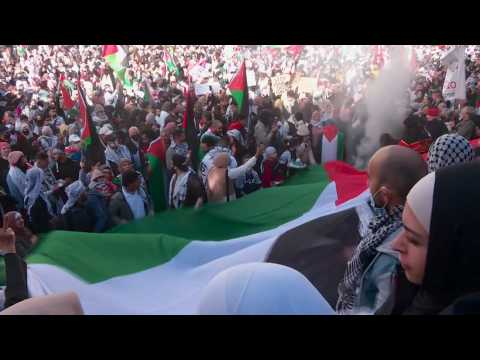 Thousands in Sydney protest against Israeli occupation of Palestine