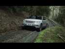 2021 Range Rover Velar P400e Off-Road driving