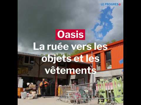 Bric-à-brac: ruée sur les objets et vêtements d'Oasis