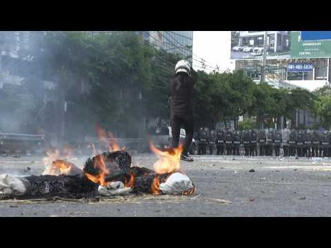 Thai police fire rubber bullets, tear gas at Bangkok protest
