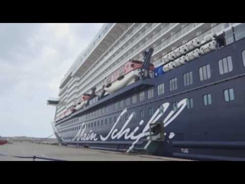 Spain's Palma welcomes Mein Schiff 2, an "environmentally friendly" cruise ship