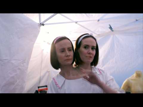 American Horror Story - Making of 22 - VO