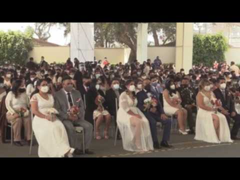 200 couples get married in mass wedding in Peru