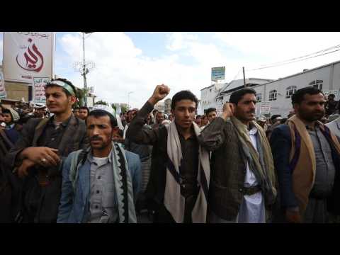 Yemenis pro-Houthis show their support for their fighters at a rally in Sanaa