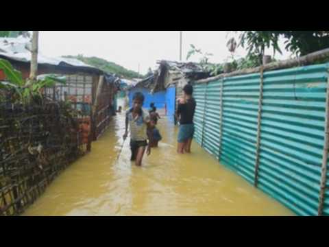 Rohingya refugees among 14 dead in southeastern Bangladesh floods