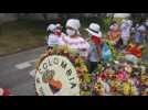Little flower bearers join parade to kick start Medellin's flower festival