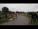Paris-Roubaix féminin : ambiance sur le premier secteur pavé emprunté par les coureuses