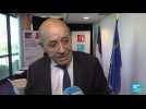 Jean-Yves Le Drian signe un accord avec France Médias Monde pour lutter contre la manipulation de l'information