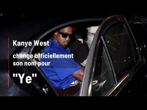 VIDEO : Kanye West change officiellement de nom.