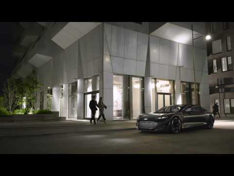 The new Audi grandsphere concept Driving Video