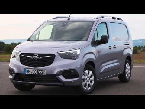 The new Opel Combo-e Life Cargo Design Preview
