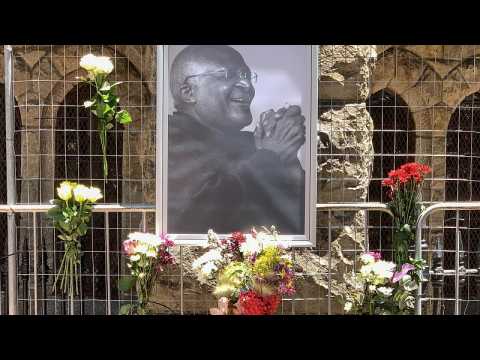 Flowers at Cape Town cathedral in memory of Tutu