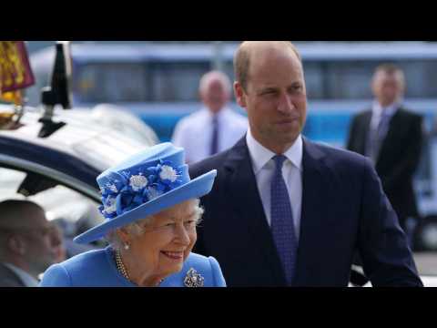 VIDEO : Elisabeth II : quelle surprise lui avait rserv le prince William pour Nol ?