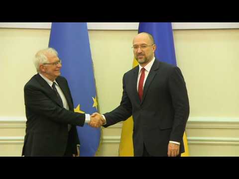 Ukraine: The head of European diplomacy, Josep Borrell, meets the Prime Minister