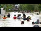 Indonésie: une ville sous l'eau cinq jours après les premières inondations