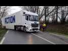 Un camion renversé à Boulleville