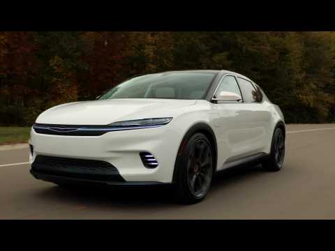 Chrysler Airflow Concept Driving Video