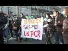 Teachers walk out in Paris over Covid confusion