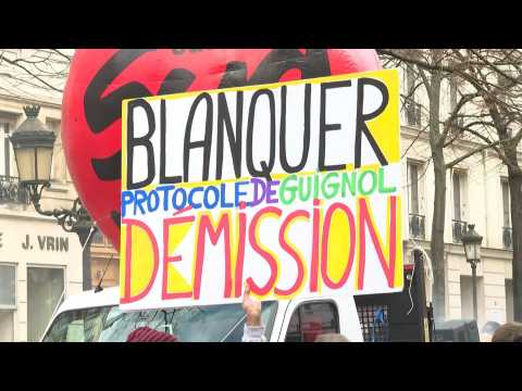 Teachers gather in central Paris for new protest
