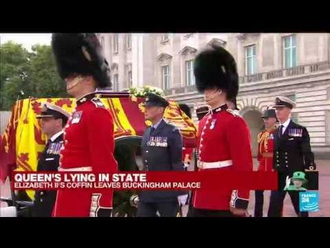 LIVE: Queen Elizabeth II leaves Buckingham Palace for final time