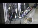 Scotland: Mourners queue to enter cathedral to pay respects to Queen