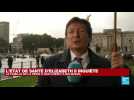 Royaume-Uni : les britanniques se rassemblement devant le palais de Buckingham en attendant des nouvelles de la reine