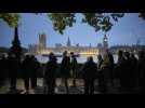 Hommages à Elizabeth II : flot incessant de visiteurs à Westminster Hall, minute de silence à l'ONU