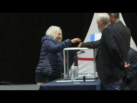 Polls open in Le Touquet, where Macron will vote in presidential run-off