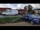 Aire-sur-la-Lys : Un véhicule s'encastre dans un poteau électrique