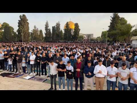Tens of thousands attend Eid celebrations at Jerusalem's al-Aqsa mosque