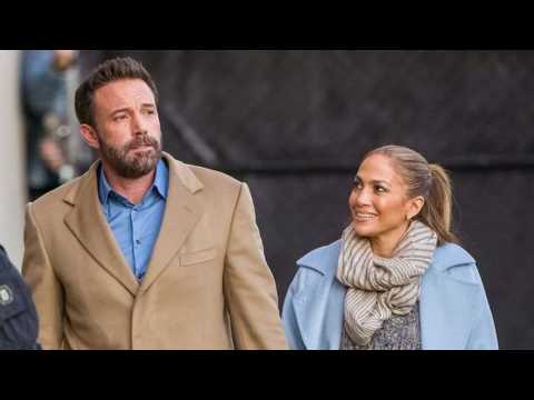 VIDEO : Jennifer Lopez se livre sur la demande en mariage de Ben Affleck