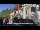 VIDEO. Un poids lourd se renverse sur la RN 24 à Guénin