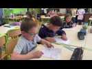 Dans l'Avesnois, des écoliers s'échangent des lettres pour apprendre à lire et à écrire