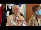 Vieux-Berquin : Agnès Sobanski, ancienne résistante et déportée, chante le chant des Partisans