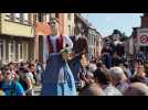 Parade des géants portés à Steenvoorde