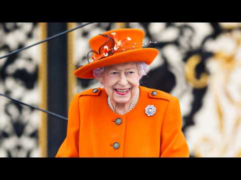 VIDEO : Elisabeth II : Boris Johnson donne des nouvelles rassurantes