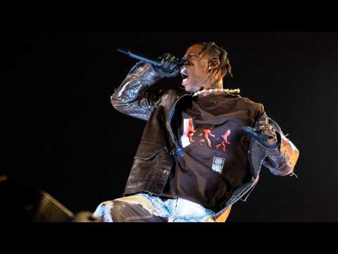 VIDEO : Travis Scott responsable du drame d?Astroworld ? Son geste envers les victimes