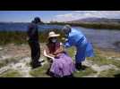 Covid-19 : le vaccin voyage sur le lac Titicaca