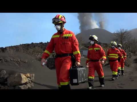 Volcanic ash blankets La Palma after eruption