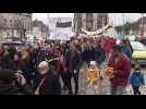 Calais: marche de soutien aux migrants et aux grévistes de la faim